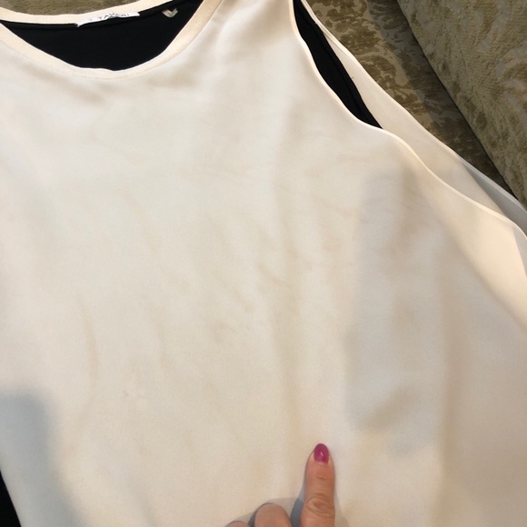 BLACK /white TAHARI asymmetrical blouse M - Picture 3 of 6